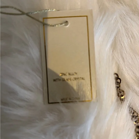 Eye Candy PINK FLAMINGO Floral Necklace - Picture 4 of 8